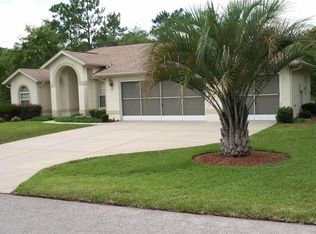 37 Cactus St, Homosassa, FL 34446