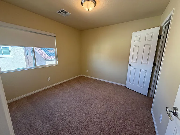 6014 Pirates Delight Ave — Photo 35