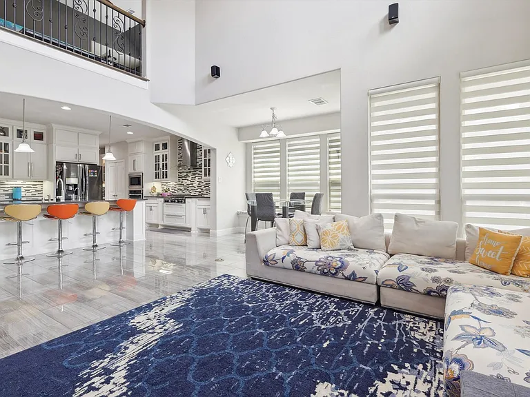 5012 Engleswood Trl — Photo 12