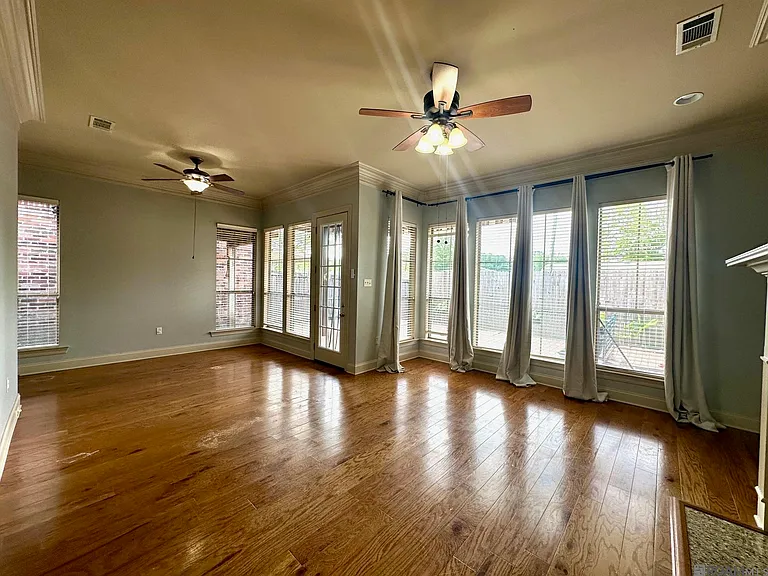 39339 Magazine Ave — Photo 14
