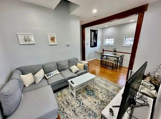 460 E 7th St FLOOR 3, Boston, MA 02127