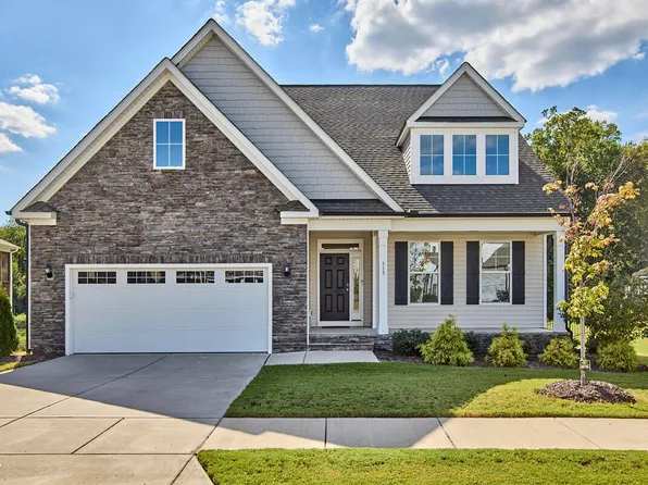 513 Hampton Crest Ct, Fuquay Varina, NC 27526