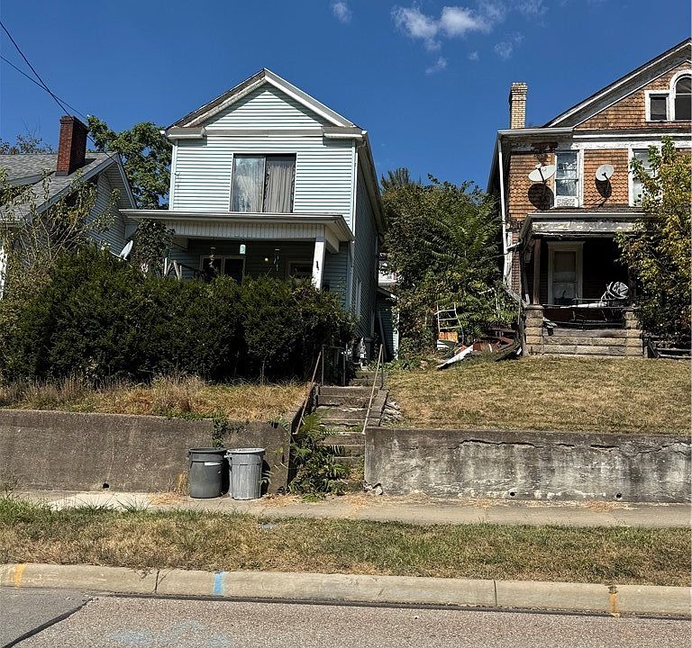 2nd image of 866 Main St