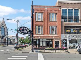 958 W Webster Ave, Chicago, IL