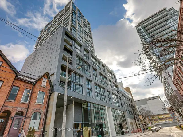 55 Ontario St #706, Toronto, ON M5A 2V8