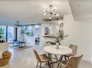 651 Okeechobee Blvd APT 804, West Palm Beach, FL 33401