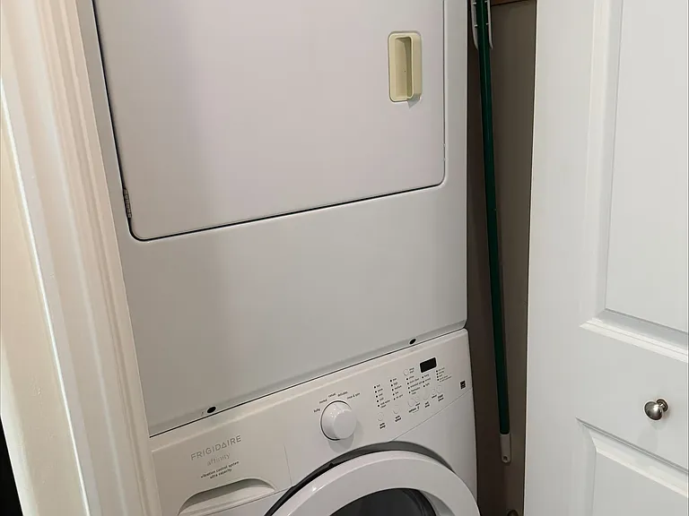 5 S 500 W #1009 — Photo 12