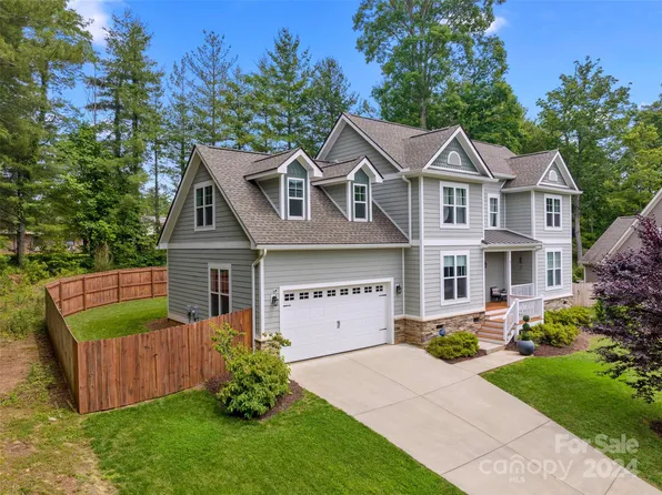 7 Ayr Ct, Arden, NC 28704