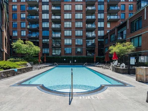 1100 Maxwell Lane image 14 of 31