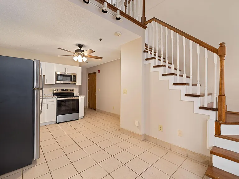 Paxton Place/Olde Towne Lofts — Photo 12