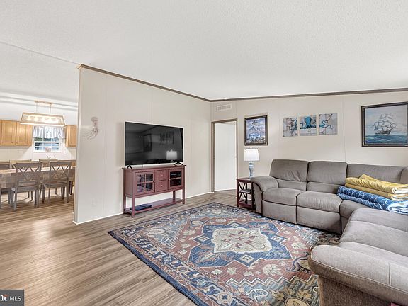 2nd image of 34197 Pin Oak Dr