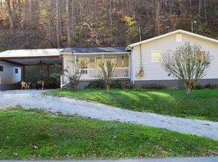 3371 Pinsonfork Rd, Mc Andrews, KY 41543
