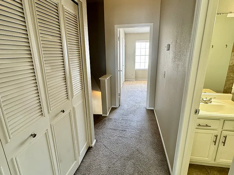 1601 N Saba St #253 — Photo 17