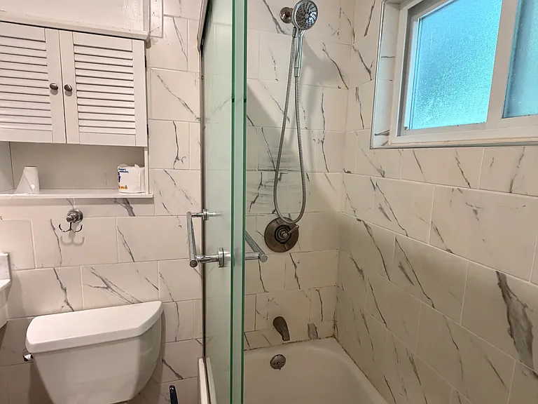 487 Lowell Ave #2 — Photo 9