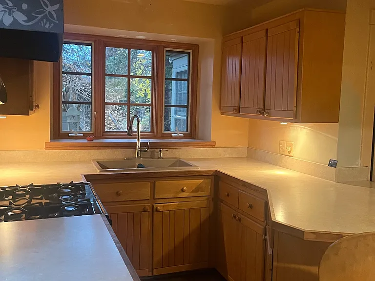 168 Green St — Photo 14