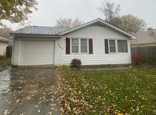 247 N Broadview Ave, Lombard, IL 60148