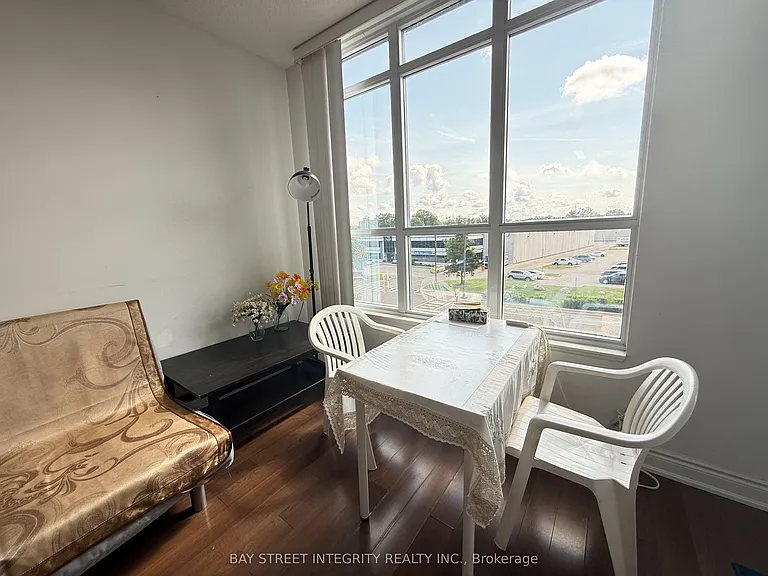 99 S Town Centre Blvd #315 — Photo 7