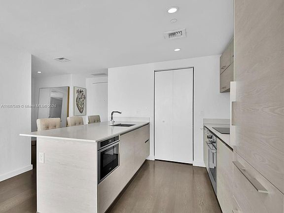 2nd image of 1300 S Miami Ave #2904