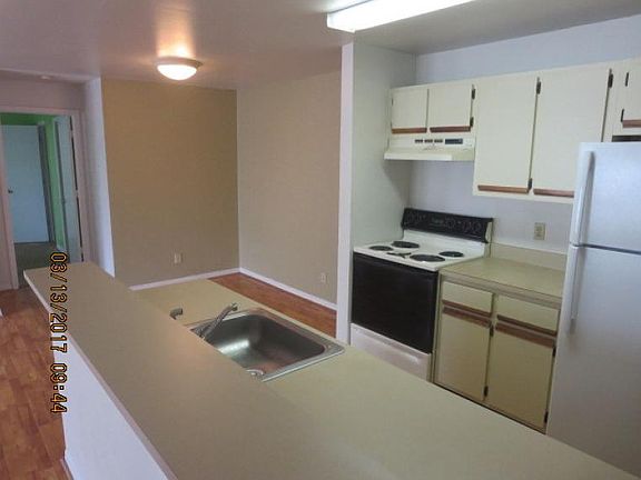 3rd image of 6016 Westgate Dr
