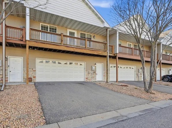 1554 Lincoln Park Dr, South Saint Paul, MN 55075