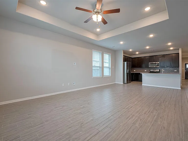 31415 Conover Dr — Photo 20