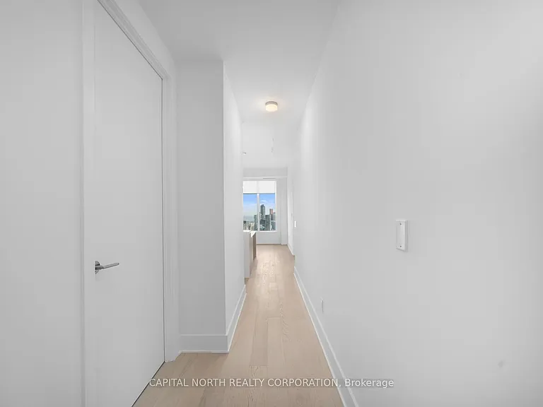 11 Yorkville Ave #5908 — Photo 10