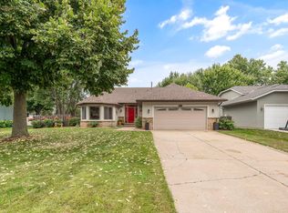 4969 Georgia Ln, White Bear Lake, MN 55110