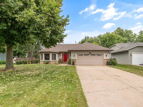 4969 Georgia Ln, White Bear Lake, MN 55110