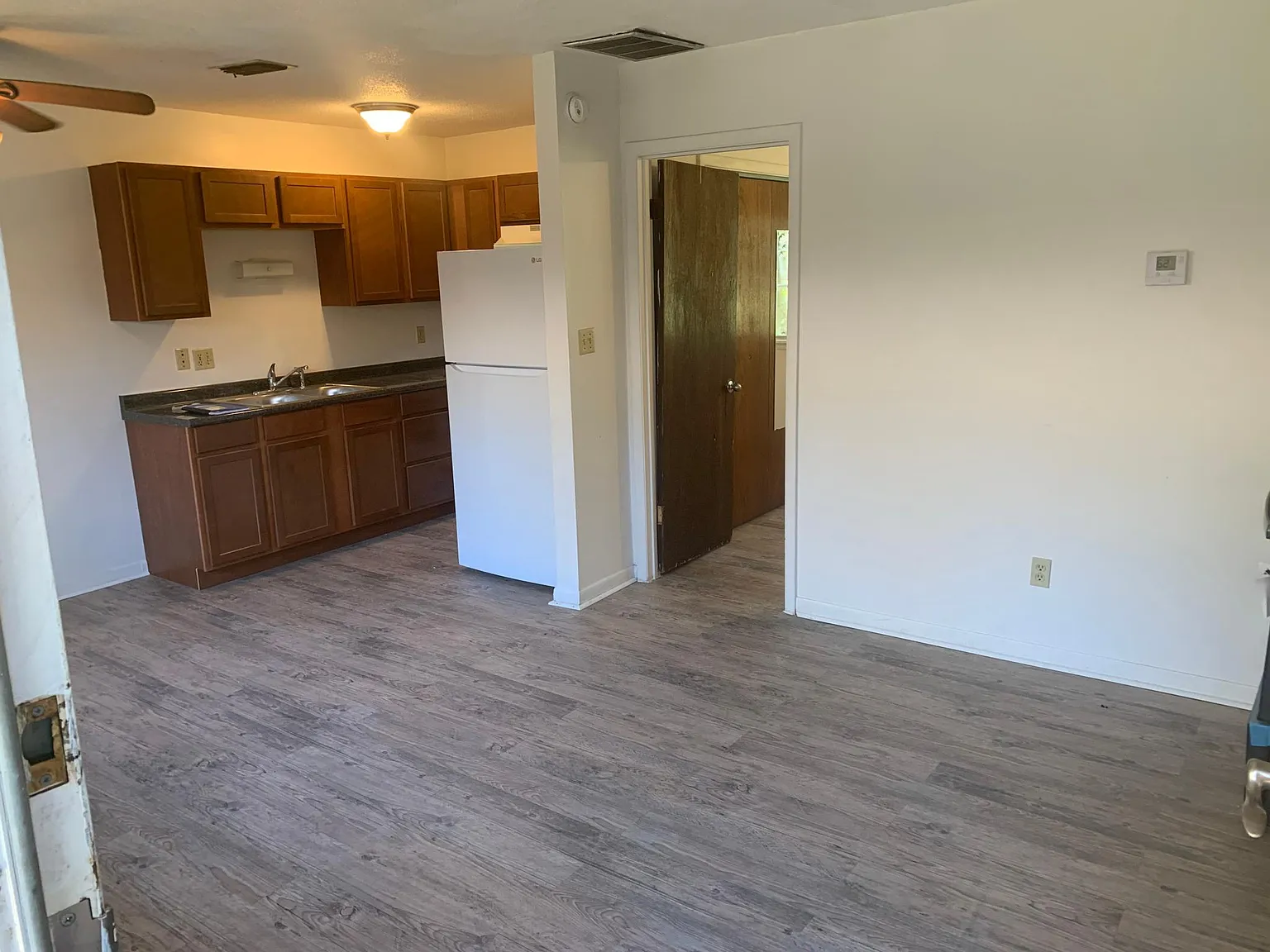 1 bed, 480 sqft, $795 — Photo 3