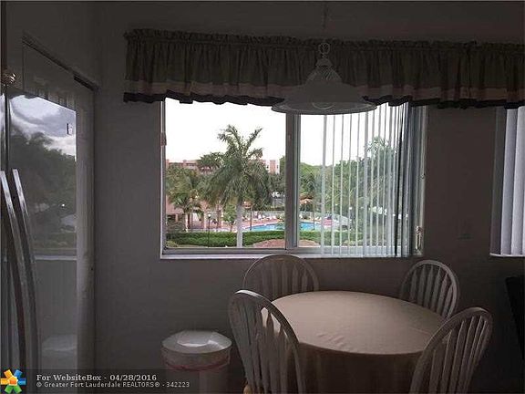 4th image of 7715 Yardley Dr APT 413
