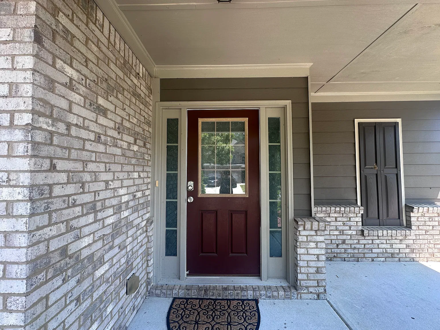5 bed, 2758 sqft, $2,600 — Photo 4