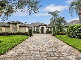 8983 Mustang Island Cir, Naples, FL 34113