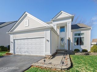 492 Rose Ln, Bartlett, IL