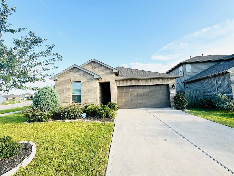 1st image of 18903 Fulvetta Haven Way