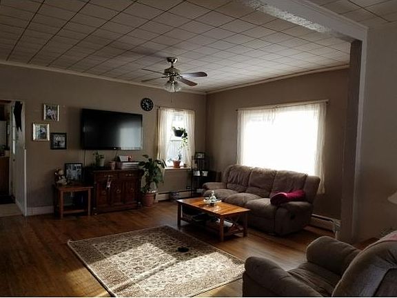 5th image of 59 Whig St