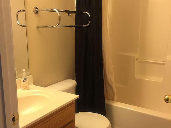 5th image of 2128 Winthrop Chase Dr