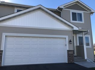 5286 Foxfield Dr NW, Rochester, MN 55901