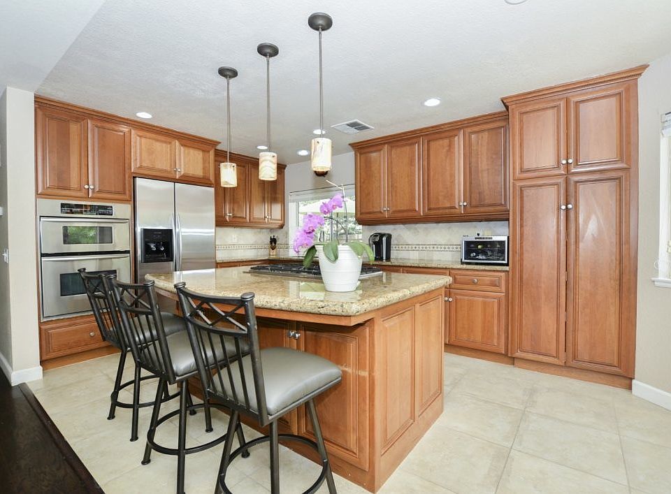 2nd image of 11579 Barrett Dr
