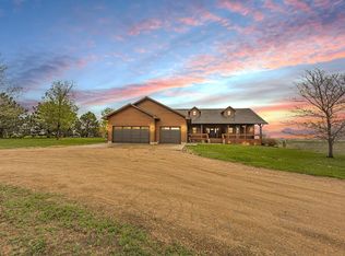 40554 247th St, Mitchell, SD 57301