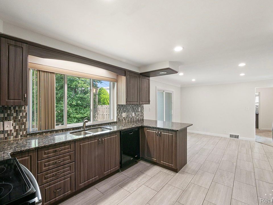 1160 Torrey Rd, photo 18