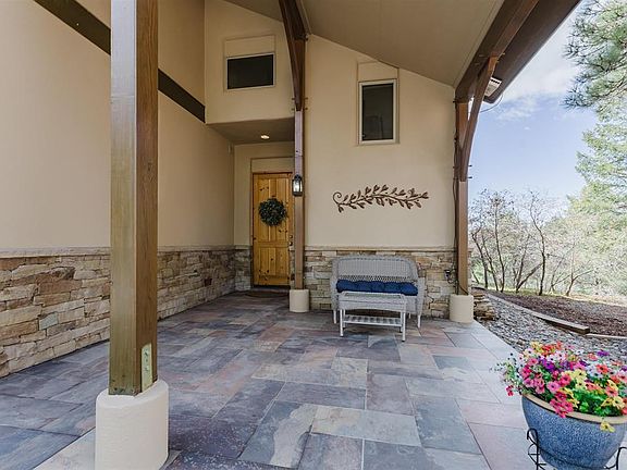 4th image of 660 Twincreek Circle