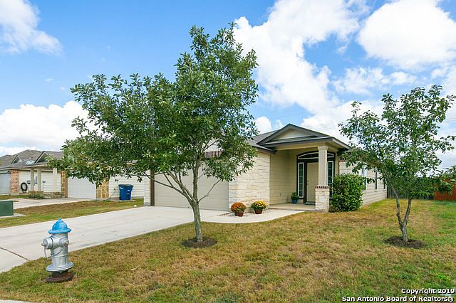 1st image of 2293 Fernhill Dr