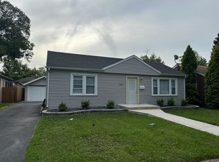 15013 Springfield Ave, Midlothian, IL 60445