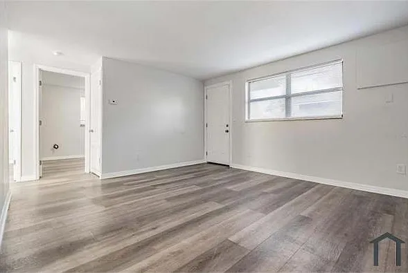 1707 E Idell St #A — Photo 7