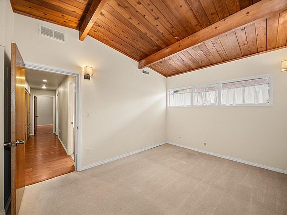 5th image of 515 W Nebraska Ave