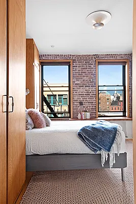 Sold by Compass | media 4