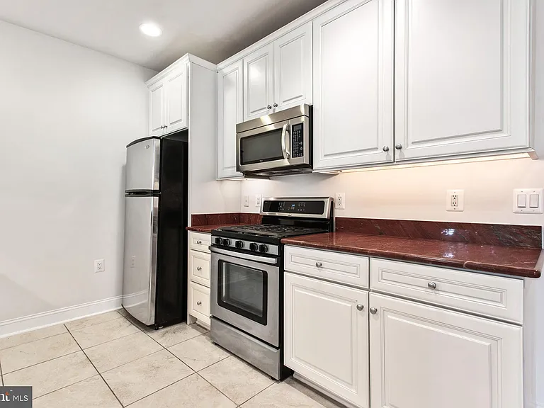 8319 Quarry Manor Ter — Photo 63
