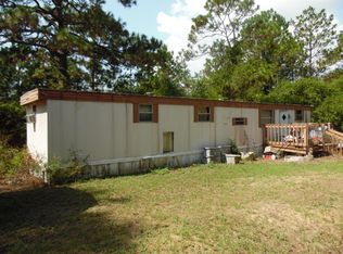 106 Juniper Lake Dr, Defuniak Springs, FL 32433