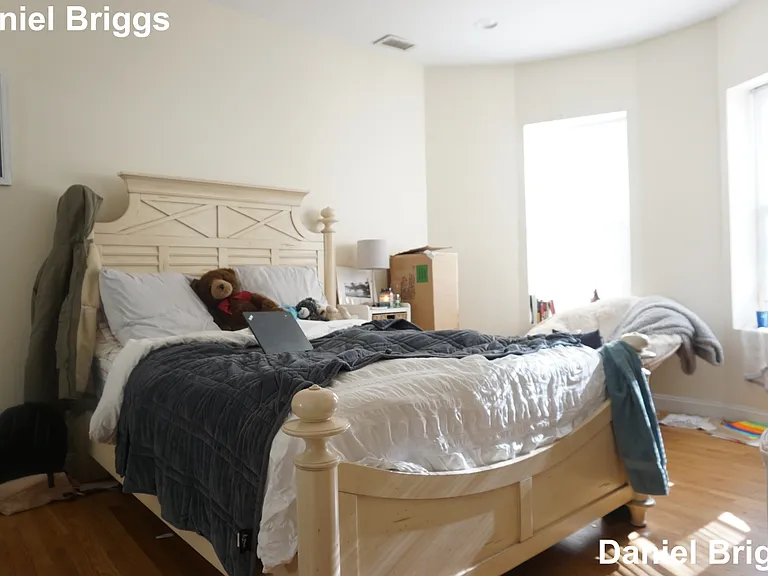 1801 Beacon St #6 — Photo 19