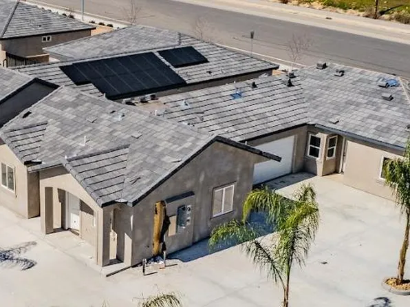 8918 Hills View Dr, Bakersfield, CA 93306